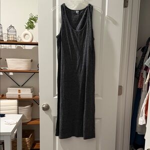 Old Navy Charcoal Sleeveless Midi Dress